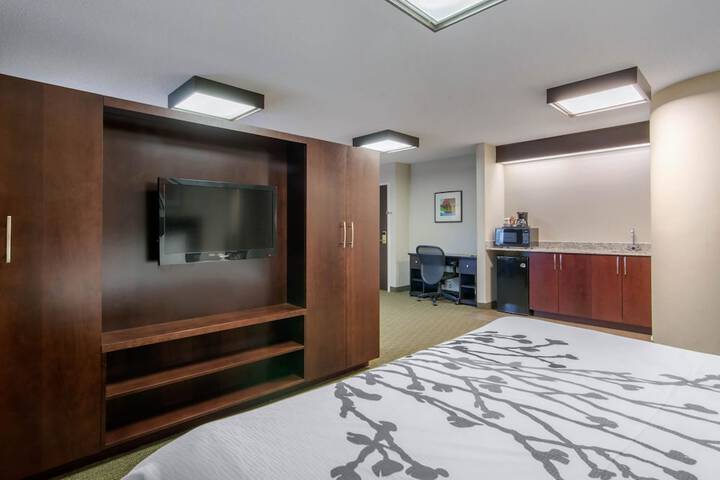 Room 36 of 50