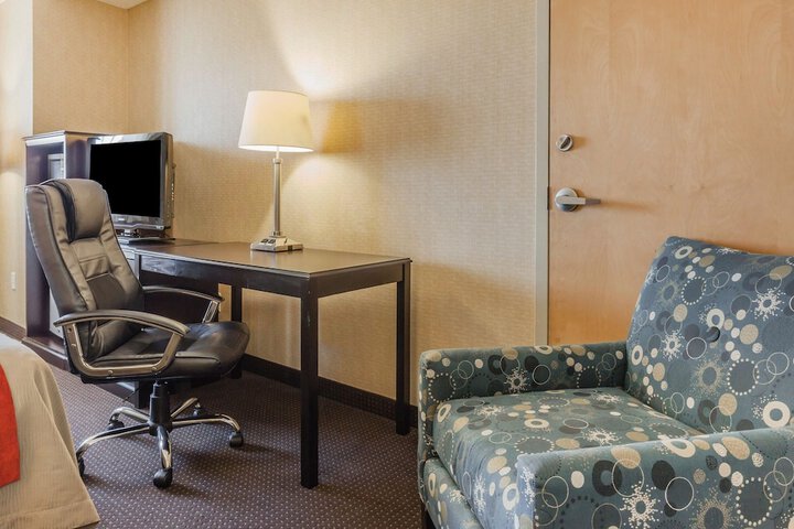 Room 16 of 24