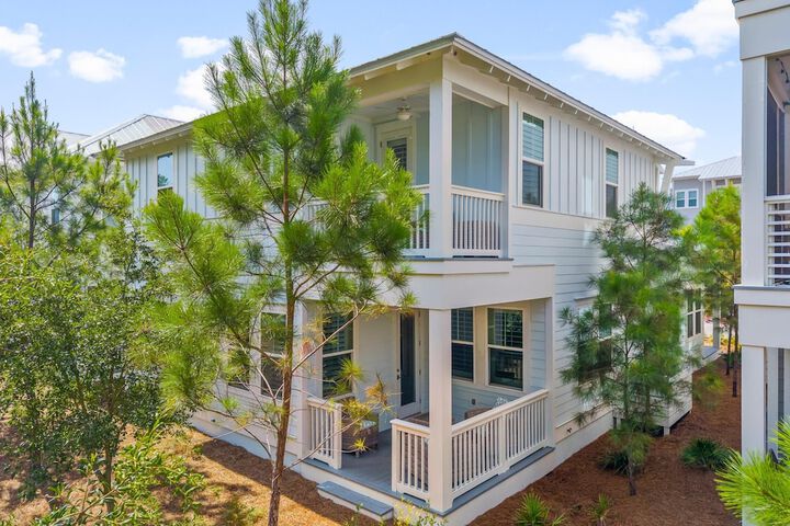 Prominence on 30A by Panhandle Getaways
