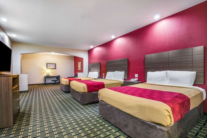 Room 7 of 23