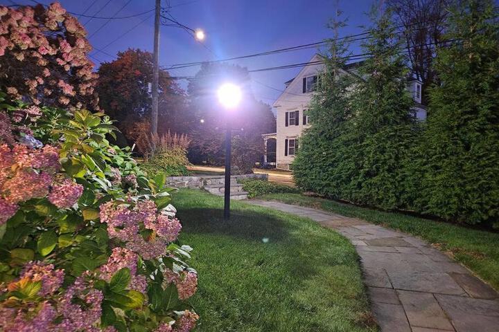 Heart Historic Ridgefield Studio WALK to town