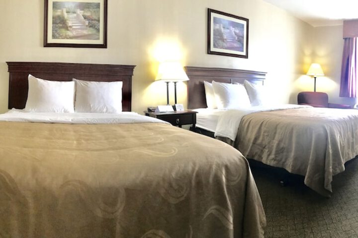 Room 16 of 24