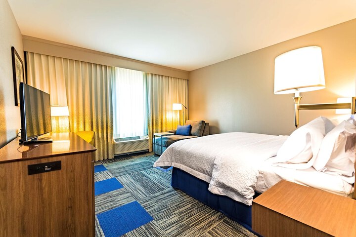 Room 12 of 39