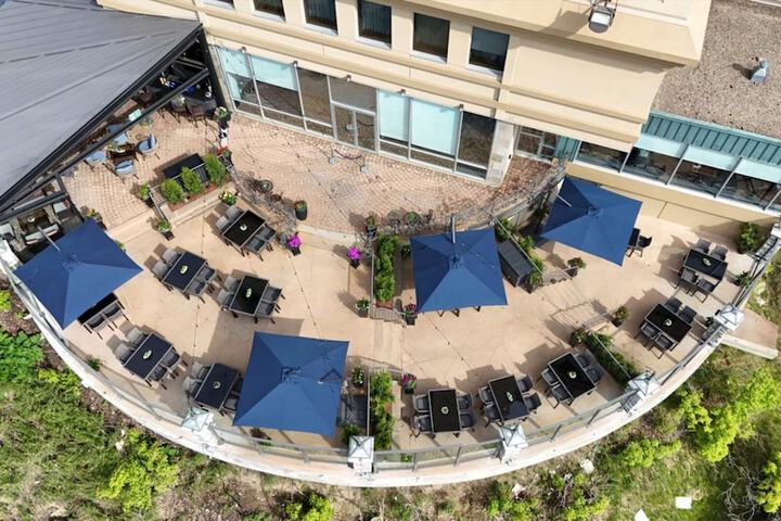Courtyard by Marriott Edmonton Downtown