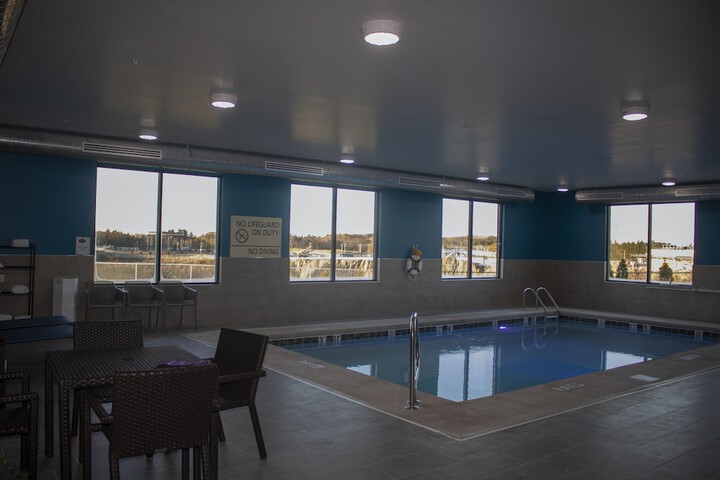 Pool 9 of 93