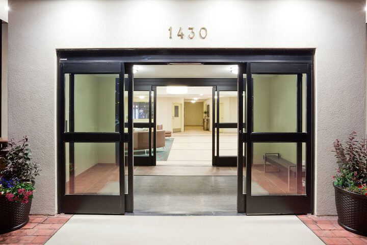 Candlewood Suites Dickinson ND by IHG