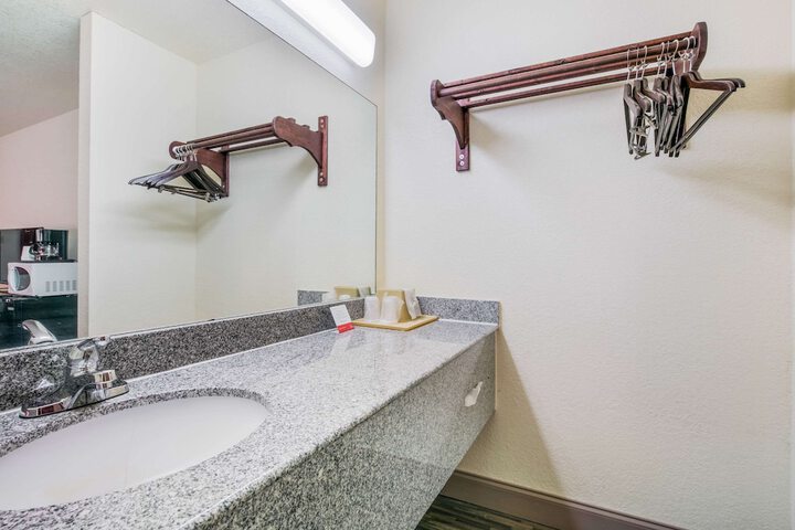 Econo Lodge & Suites Brinkley