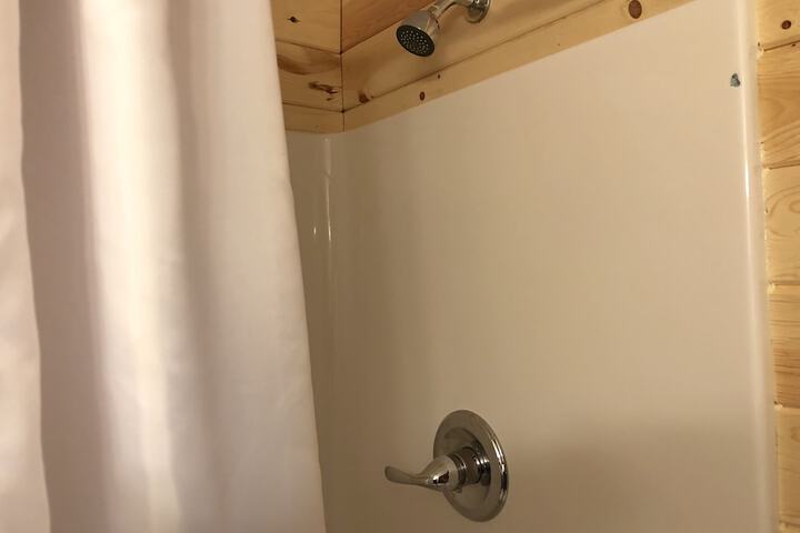 Room 196 of 259