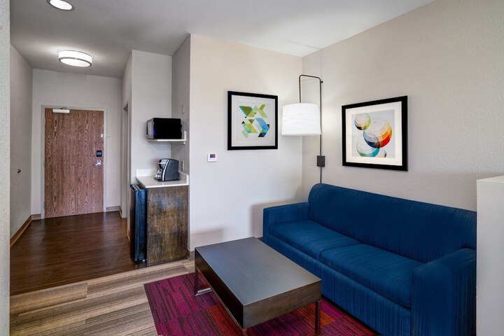 Room 16 of 57