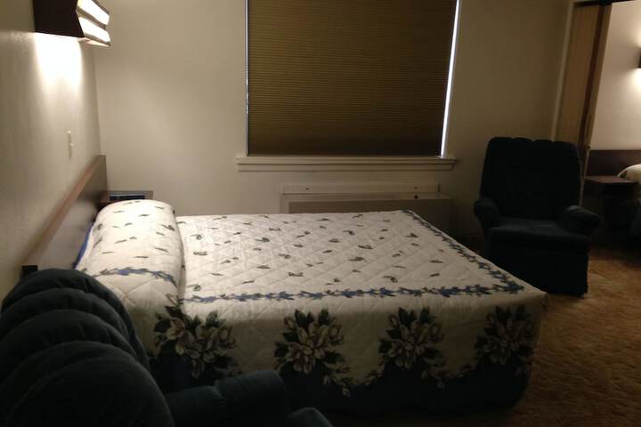 Room 71 of 81