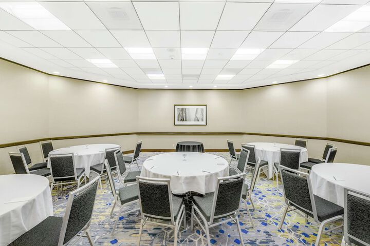 Embassy Suites by Hilton Anaheim Orange