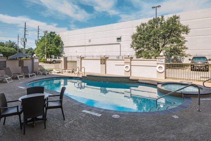 Pool 11 of 105