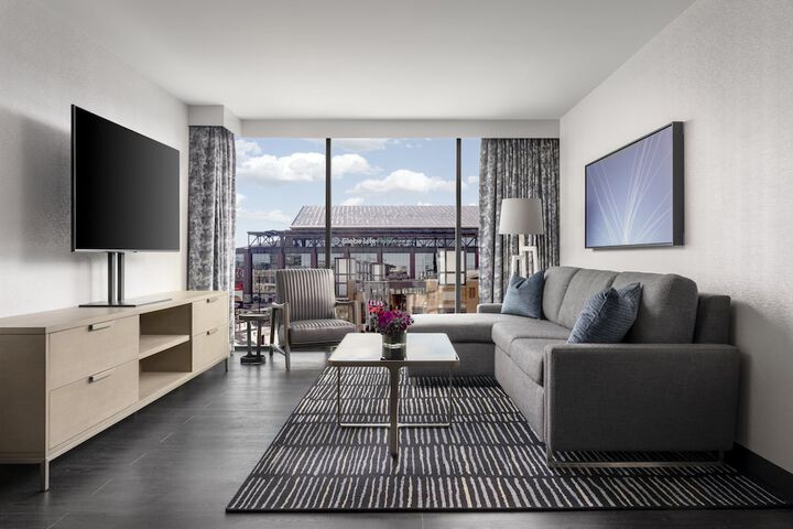 Loews Arlington