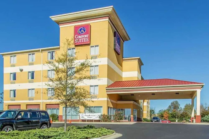 Comfort Suites Florence Shoals Area