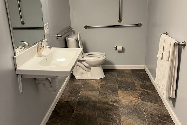 Room 18 of 24