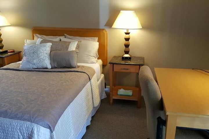 Room 15 of 44