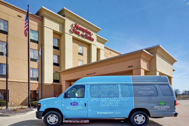 Hampton Inn & Suites Peoria at Grand Prairie IL