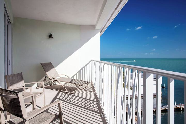 Courtyard by Marriott Faro Blanco Resort Marathon Florida Keys