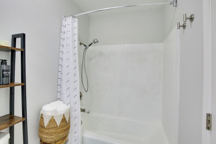 La Mesa Townhome: 15 Mi to San Diego!