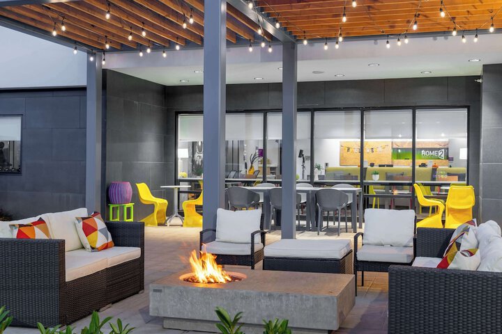 Home2 Suites by Hilton Fredericksburg South