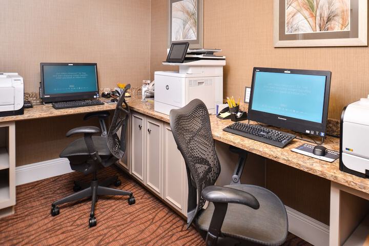 Business Center 50 of 54