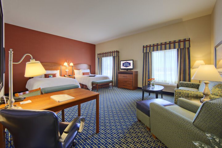 Hampton Inn & Suites Ridgecrest
