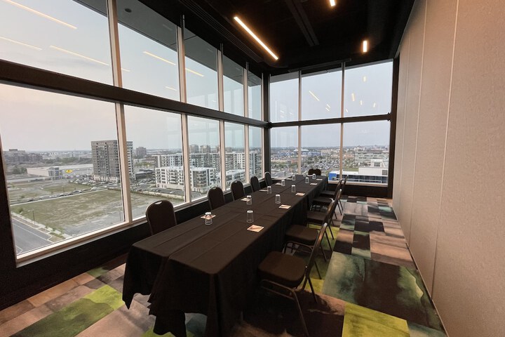 Grand Times Hotel Laval - Centropolis