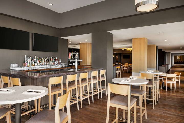 Hilton Vancouver Airport