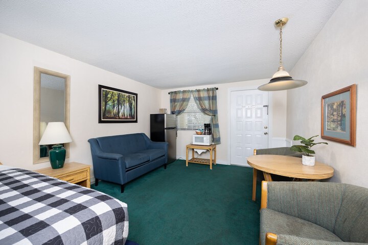 Room 70 of 135