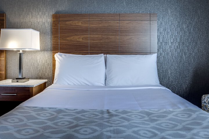 Room 12 of 60