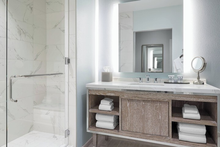 Hotel Paseo Autograph Collection by Marriott