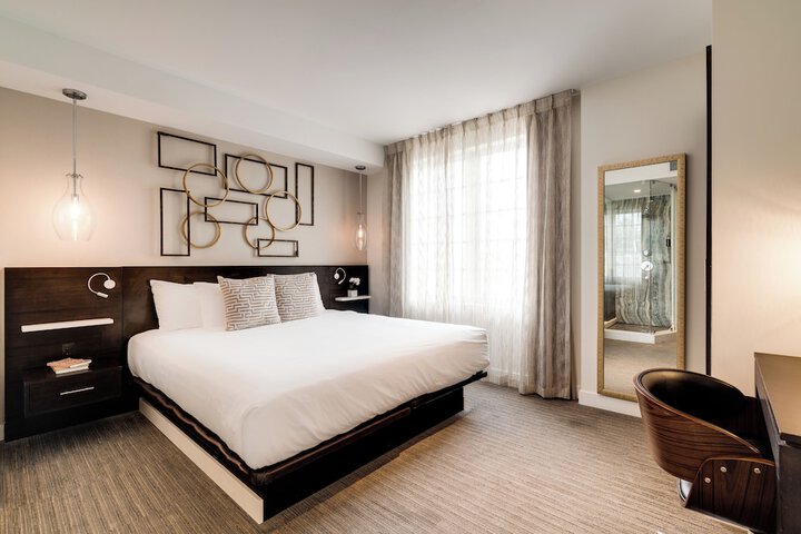 Room 80 of 95