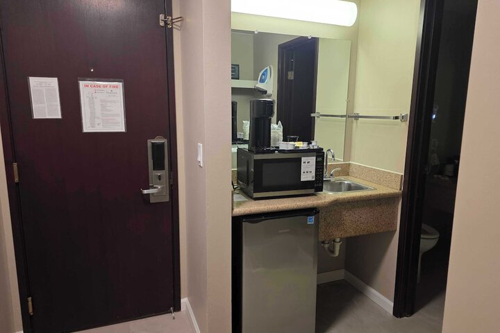 Ramada by Wyndham Tukwila Southcenter