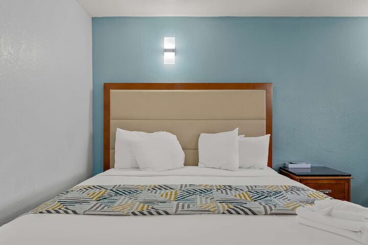 Room 20 of 31