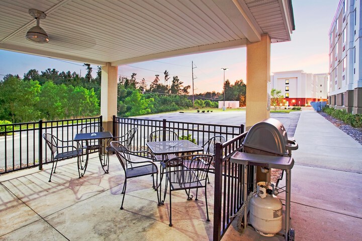 Candlewood Suites Wilson by IHG