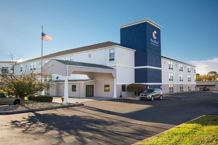 Comfort Inn & Suites Cincinnati Eastgate