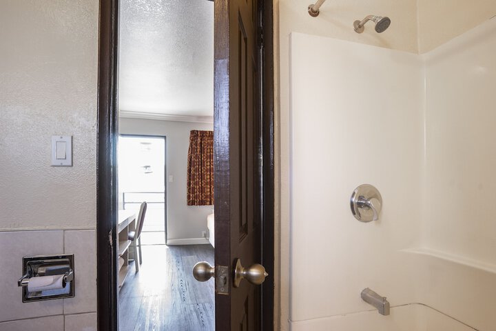 Room 29 of 45