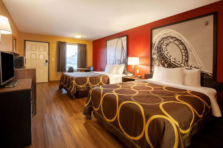 Room 7 of 30