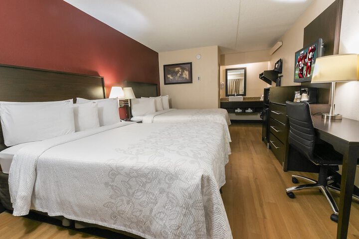 Room 15 of 26