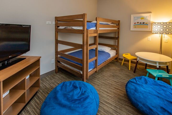 Room 63 of 135