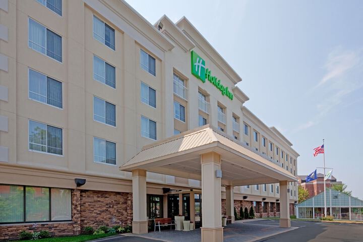 Hotel 2 of 40