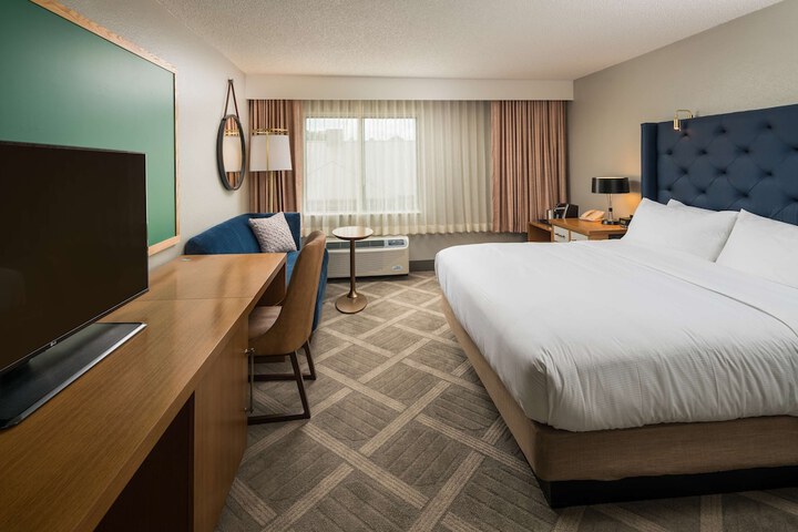 Room 20 of 32