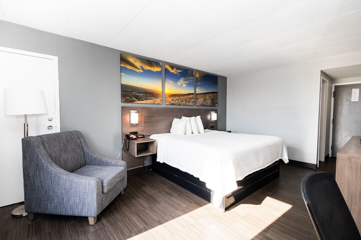 Room 17 of 50