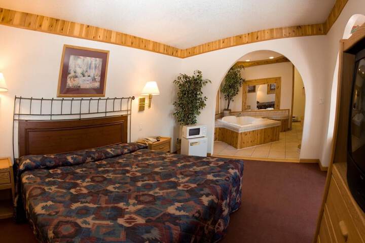 Room 14 of 26