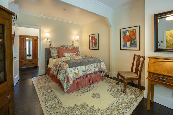 Room 28 of 52