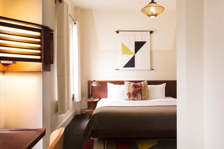 Room 21 of 72