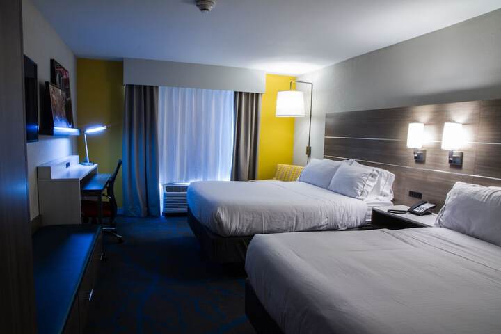 Room 20 of 49