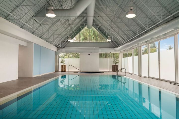 Pool 6 of 42