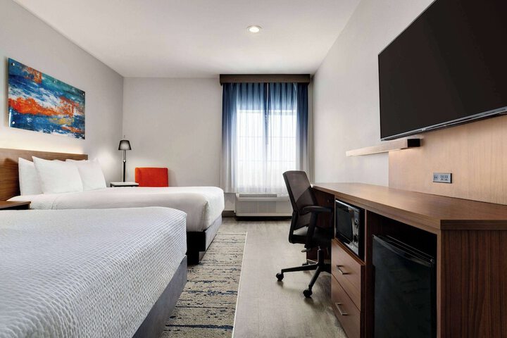 Room 14 of 59