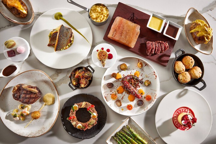 Dining 42 of 78